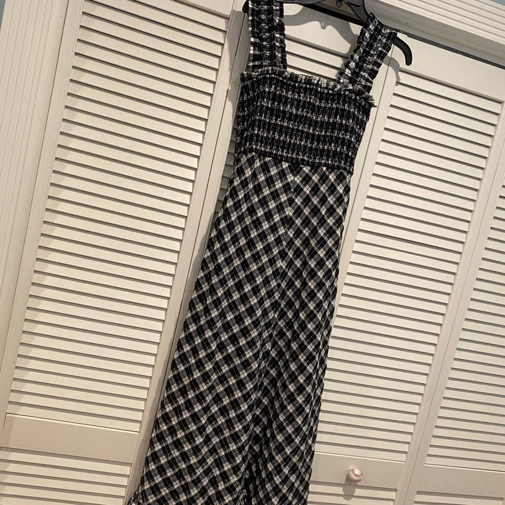 Check A-Line Seersucker Midi Sundress
GANNI